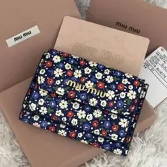 2026年最新】miumiu 花柄の人気アイテム - メルカリ