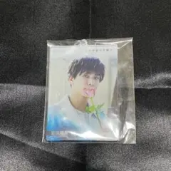 岩田剛典 YES WE ARE デニム衣装 キーホルダー クリアチャーム - メルカリ