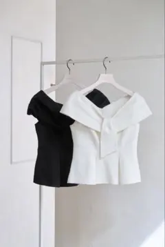 2026年最新】LILy shawl peplum topの人気アイテム - メルカリ