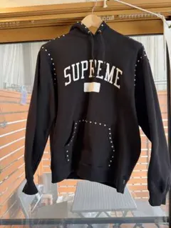2026年最新】シュプリームスタッズパーカーの人気アイテム - メルカリ