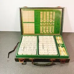 激レア・現地購入品】高級麻雀牌 マカオ金牌 未開封 ゴールド ライオン