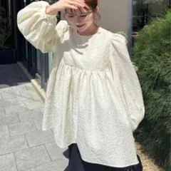 2026年最新】acka ブラウスの人気アイテム - メルカリ