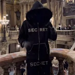 2026年最新】secret パーカーの人気アイテム - メルカリ