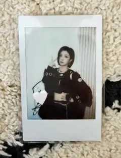 2026年最新】直筆サイン写真の人気アイテム - メルカリ