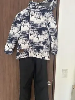 2026年最新】241 スノーボードウェアの人気アイテム - メルカリ