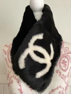 2026年最新】シャネル ファーマフラーの人気アイテム - メルカリ