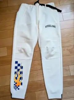 2026年最新】russeluno 5の人気アイテム - メルカリ