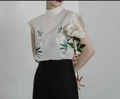 2026年最新】iconology 花を着るブラウスの人気アイテム - メルカリ