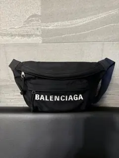 2026年最新】バレンシアガボディバッグの人気アイテム - メルカリ