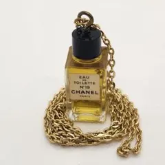 2026年最新】シャネル No19 ネックレスの人気アイテム - メルカリ