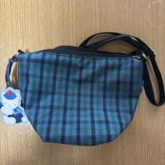 2026年最新】ファミリア 舟形 ポシェット チェックの人気アイテム