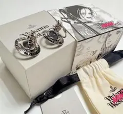 2026年最新】vivienne westwood ピンバッチの人気アイテム - メルカリ