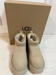 2026年最新】UGG CLASSIC ultra mini newの人気アイテム - メルカリ