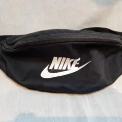 2026年最新】NIKE ボディバッグ・ウエストポーチの人気アイテム - メルカリ