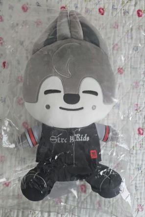 2026年最新】straykids skzoo ウルフチャンの人気アイテム - メルカリ