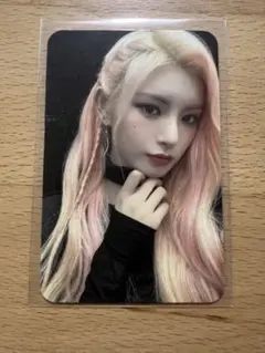 2026年最新】everglow イロン トレカの人気アイテム - メルカリ