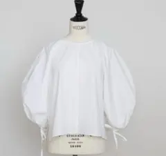 2026年最新】gypsohila ブラウスの人気アイテム - メルカリ