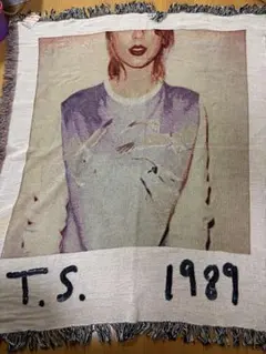 2026年最新】taylor swift ブランケットの人気アイテム - メルカリ