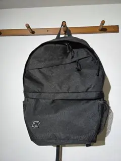 2026年最新】UNDEFEATED リュックの人気アイテム - メルカリ