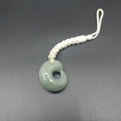 石器、時代 翡翠 勾玉 古物 古墳時代 紀元前後 N937 - メルカリ