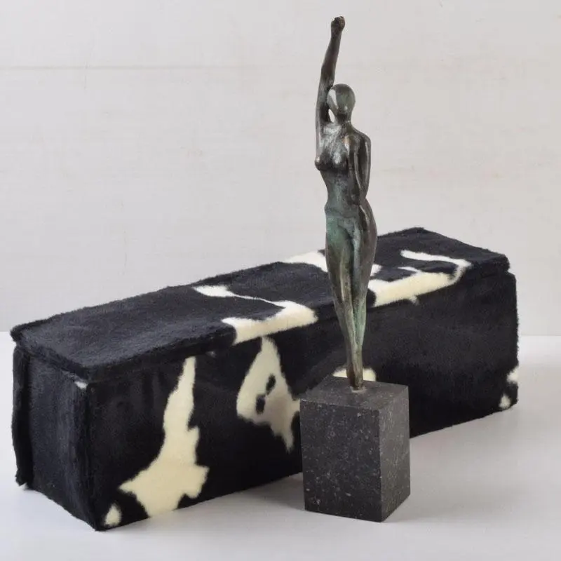 2026年最新】ブロンズ 裸婦の人気アイテム - メルカリ