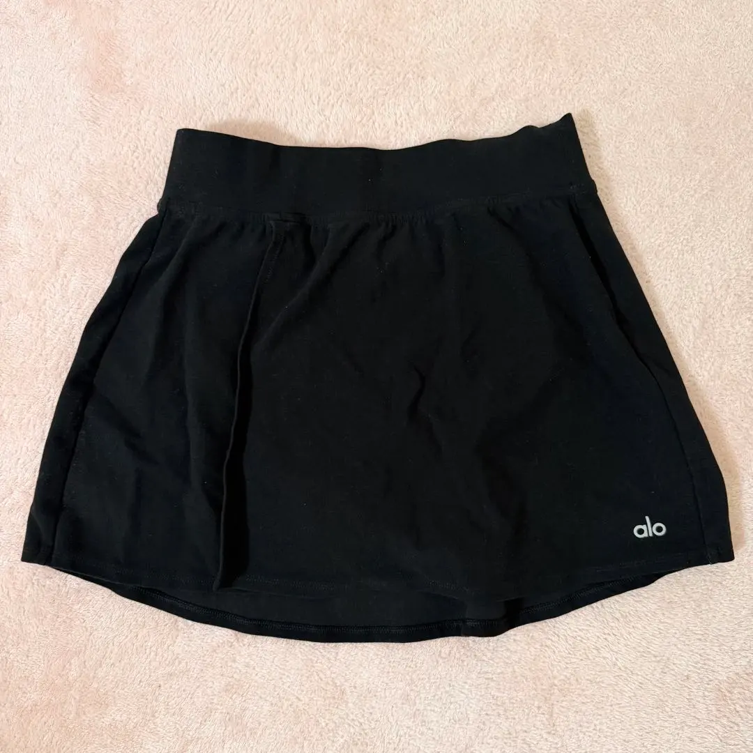 2026年最新】ALO Yoga テニスの人気アイテム - メルカリ