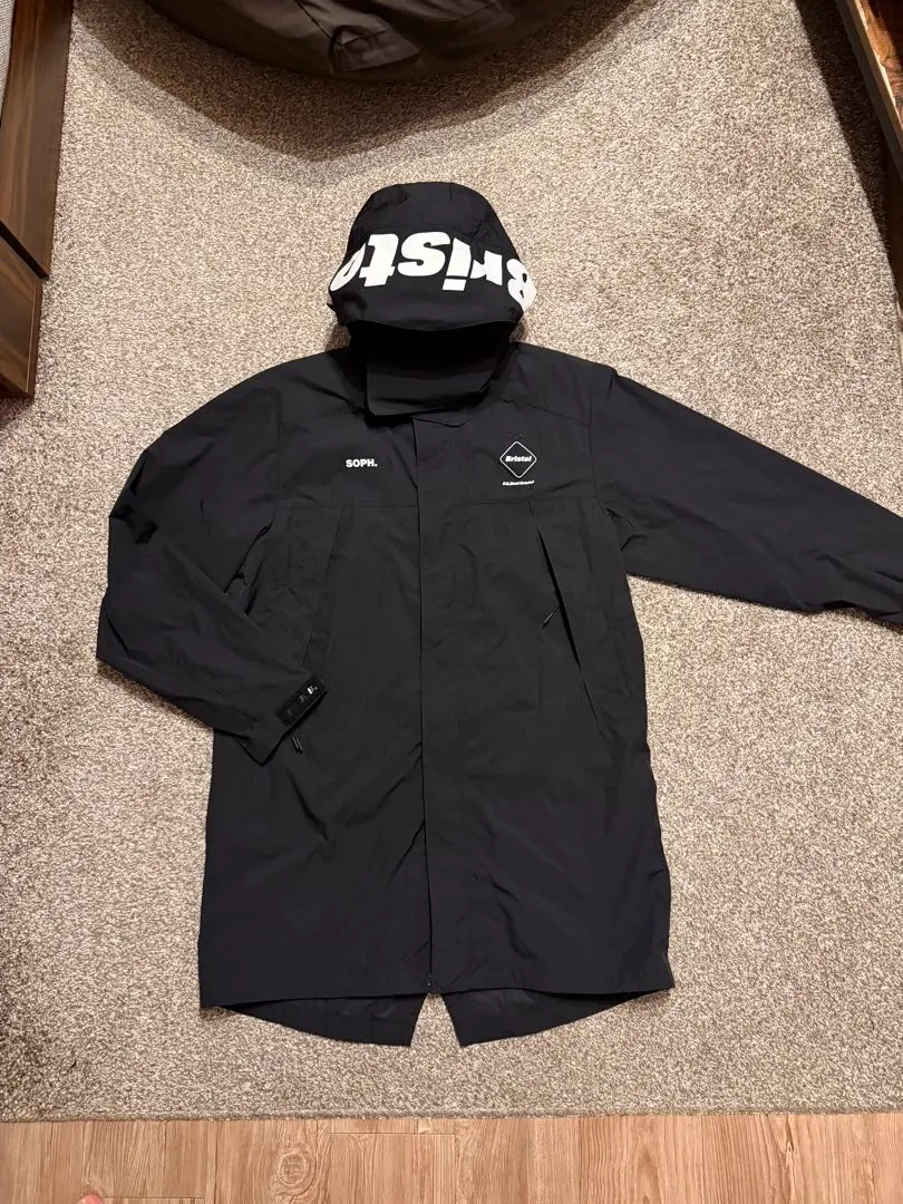 2026年最新】fcrb ベンチコートの人気アイテム - メルカリ