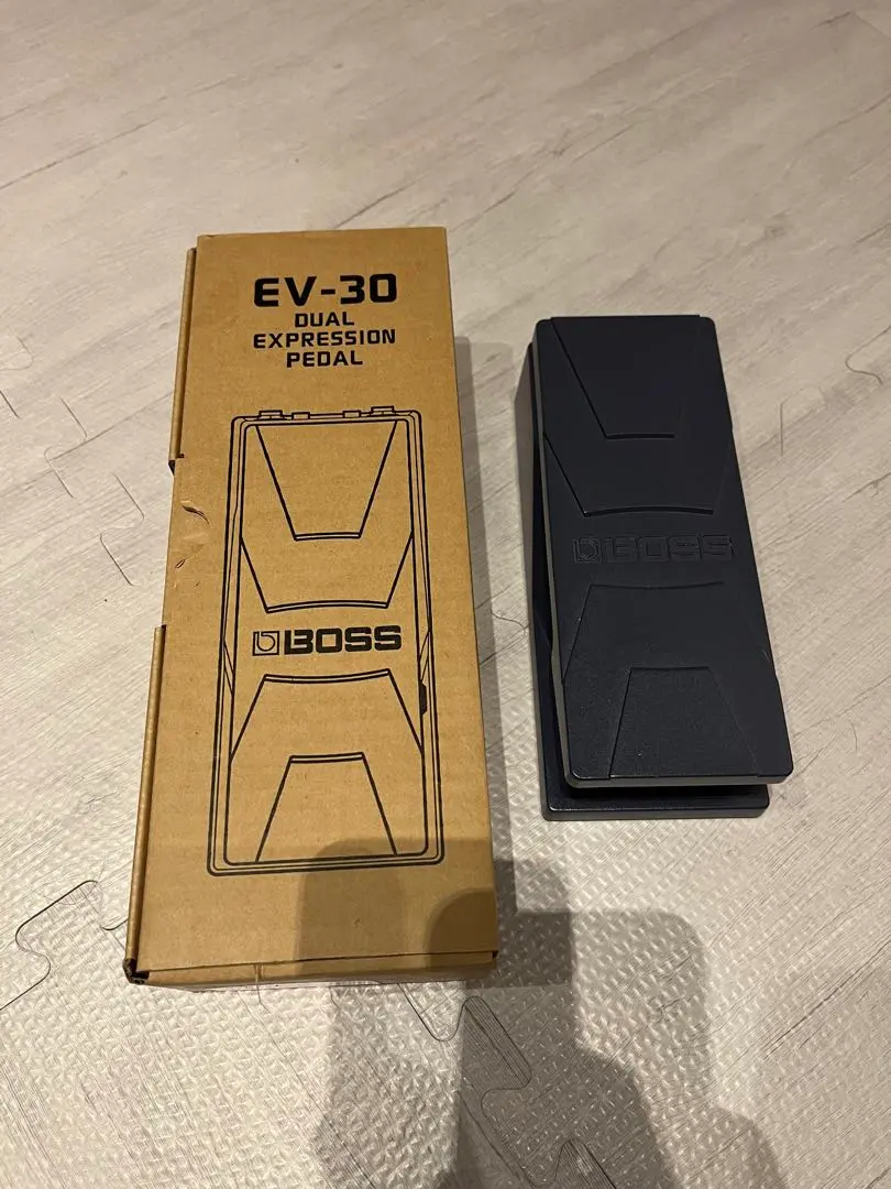 2026年最新】BOSS ボス EV-30の人気アイテム - メルカリ