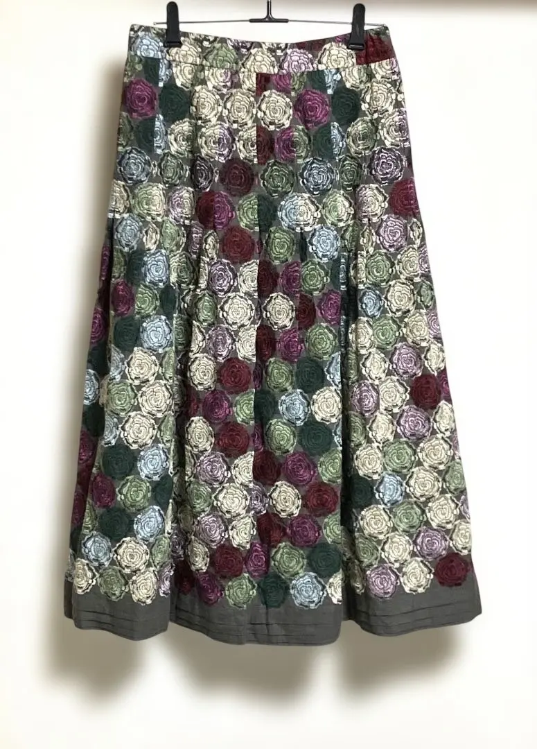 2026年最新】pjc 大西和子 刺繍 スカートの人気アイテム - メルカリ