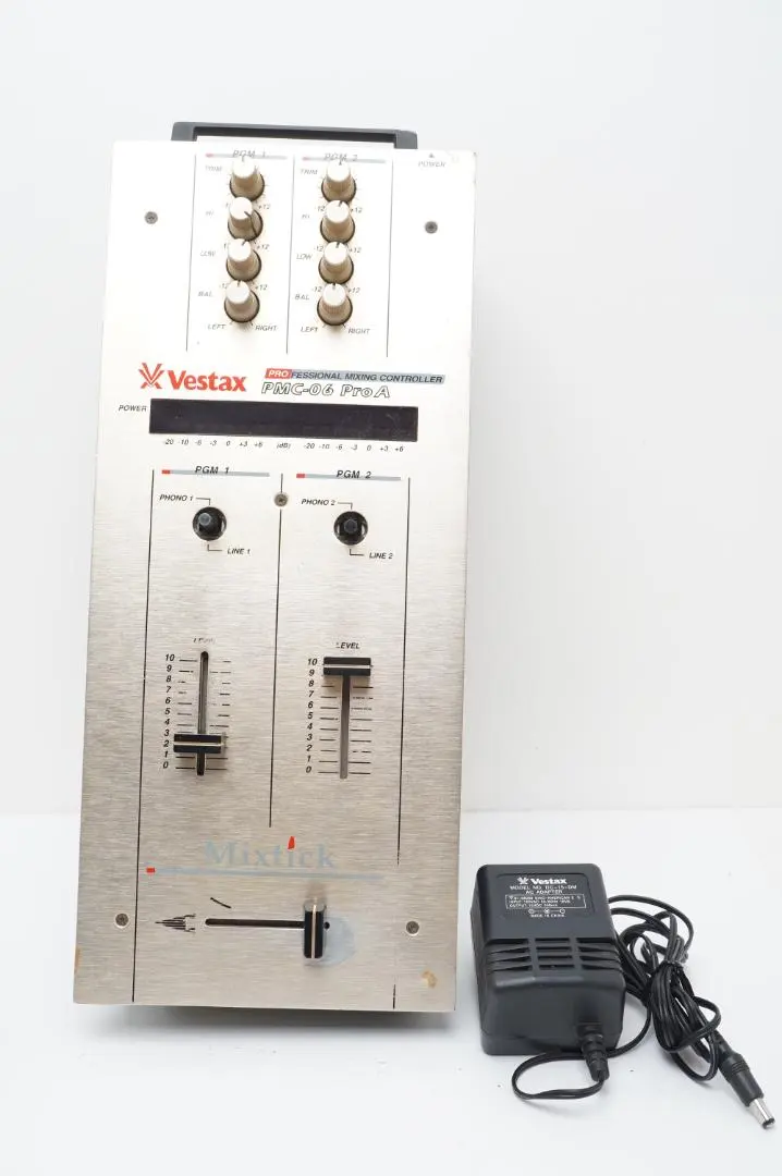 2026年最新】Vestax ベスタクス VMC-002 DJミキサーの人気アイテム