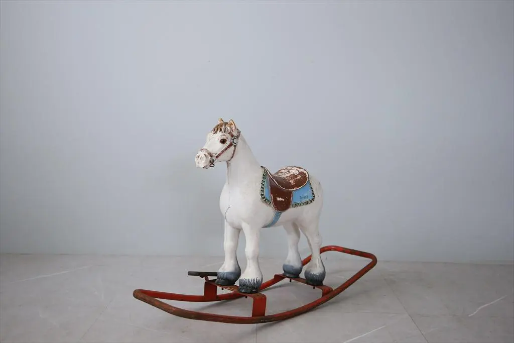 2026年最新】古い ロッキング 木馬の人気アイテム - メルカリ
