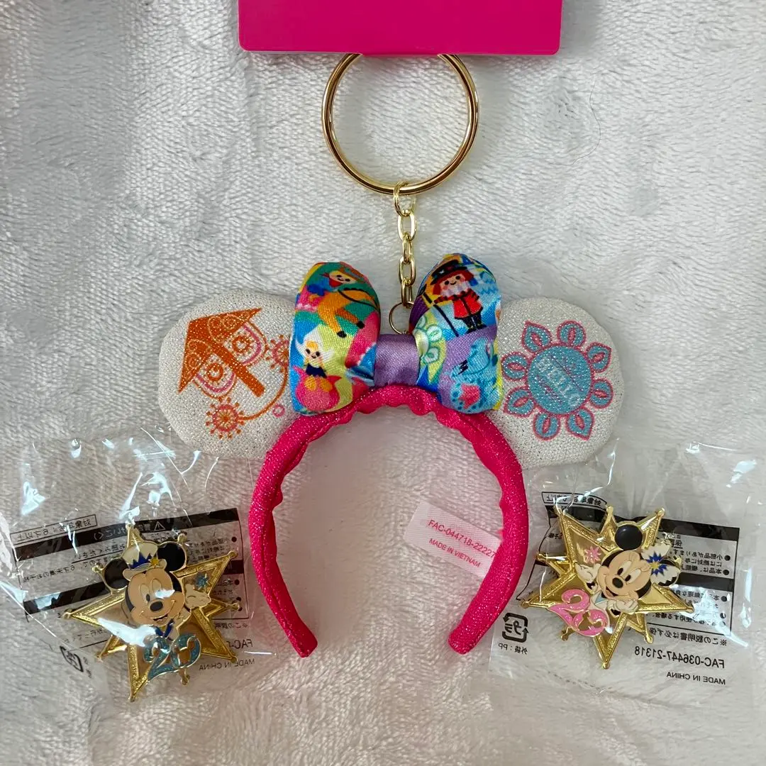 2026年最新】ディズニー イッツアスモールワールドピンバッジの人気