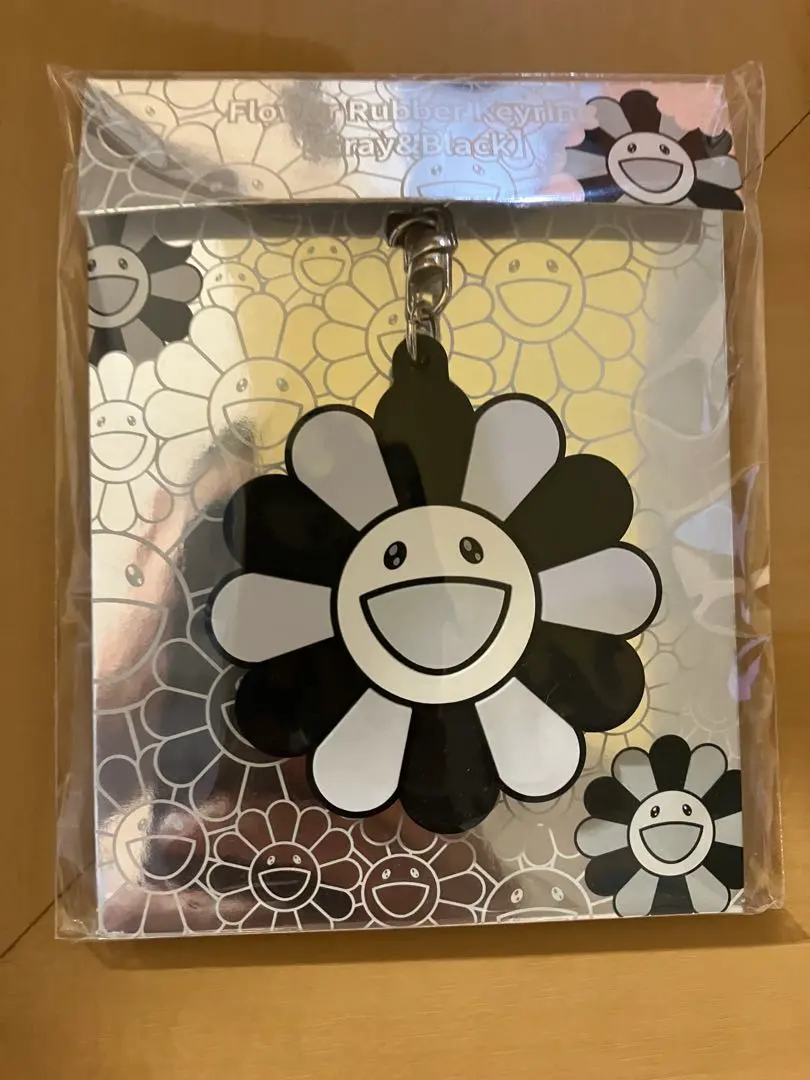 2026年最新】村上隆 フラワー キーホルダー ブラックの人気アイテム