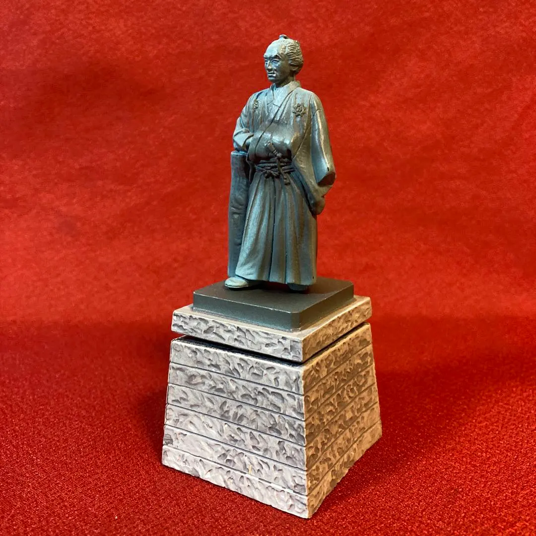 2026年最新】坂本龍馬像の人気アイテム - メルカリ