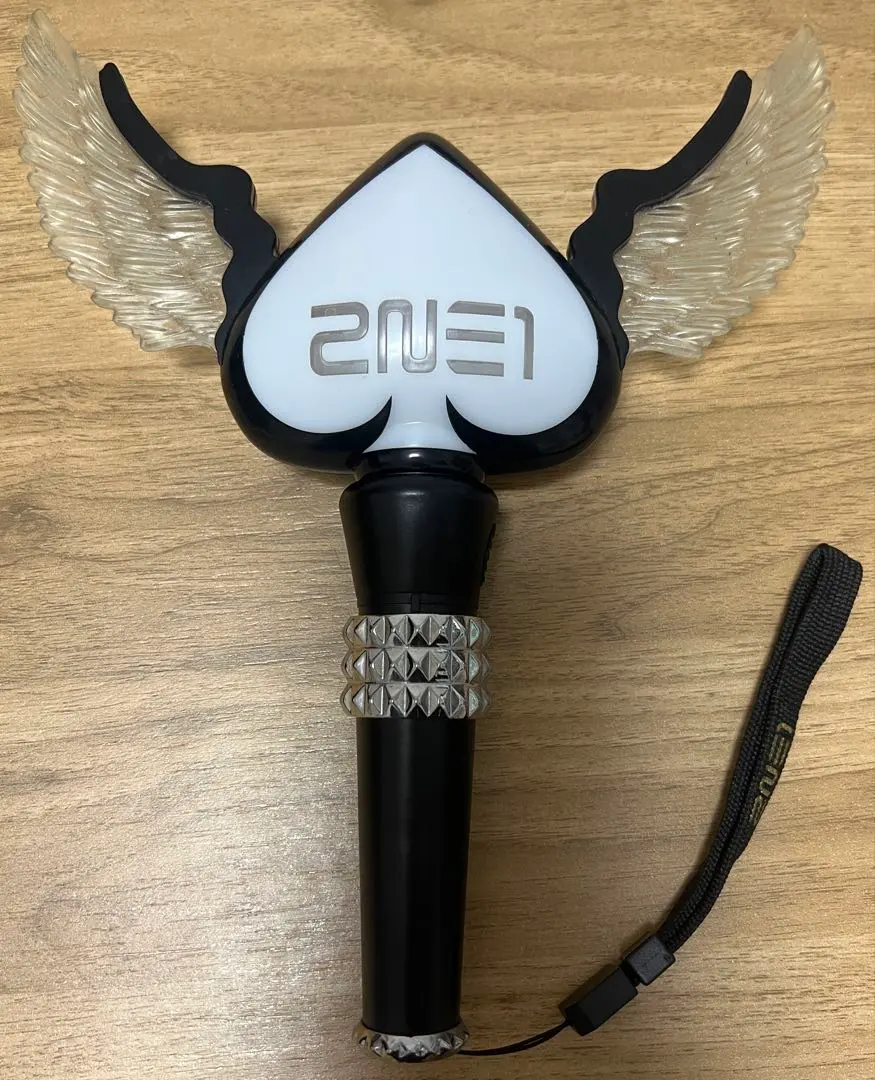 2026年最新】2NE1ペンライトの人気アイテム - メルカリ