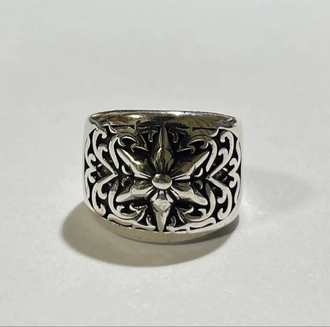 2026年最新】クロムハーツ オーバルスターリングの人気アイテム - メルカリ