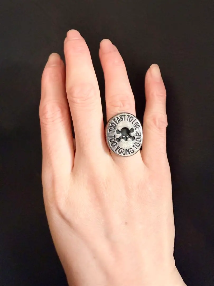 2026年最新】ヴィヴィアン スカル リングの人気アイテム - メルカリ