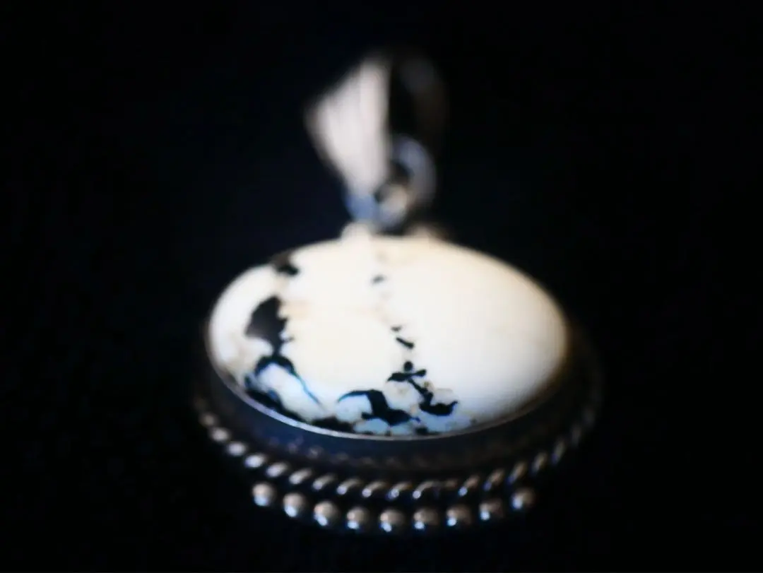 2026年最新】ホワイトバッファロー ペンダントの人気アイテム - メルカリ