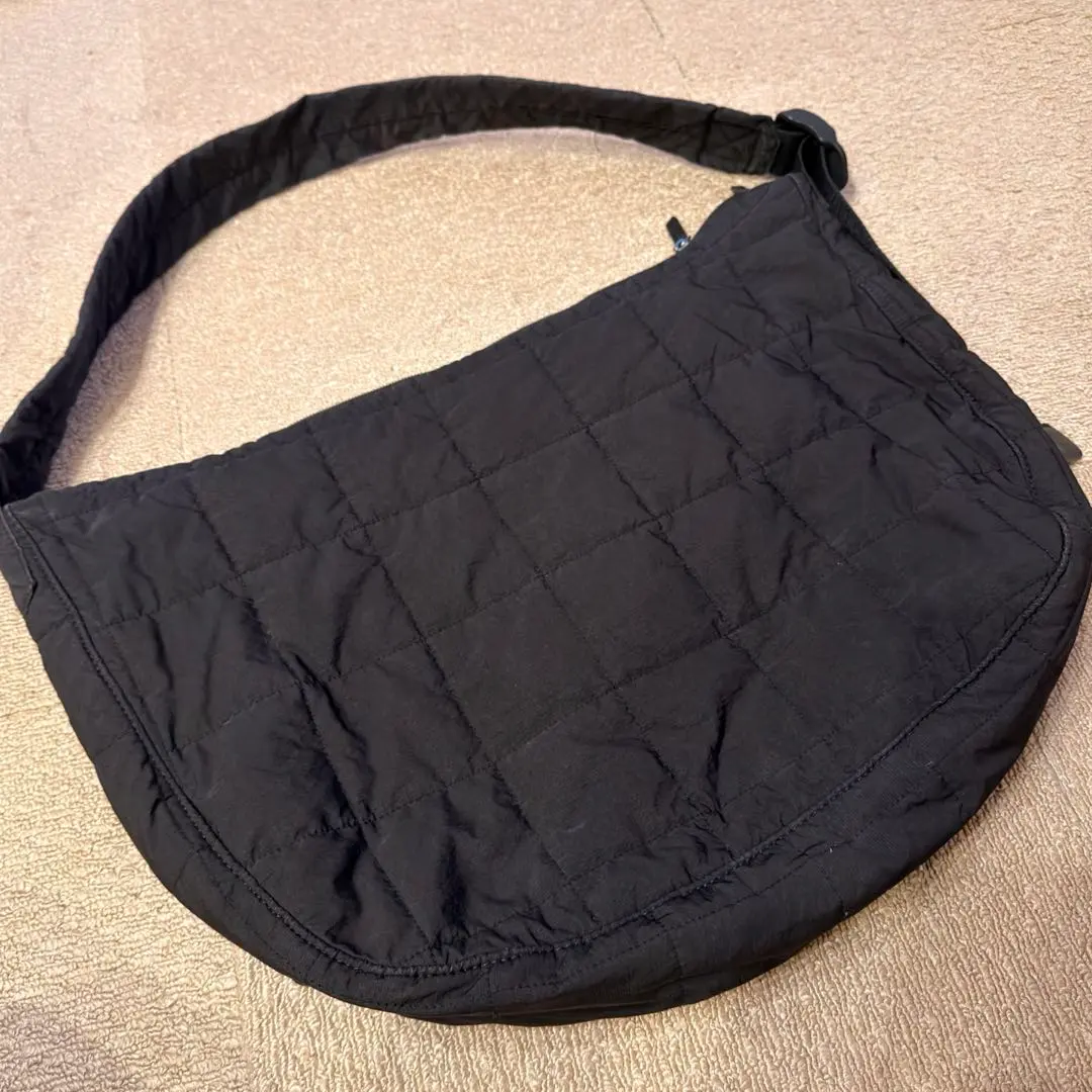 2026年最新】COS メッセンジャーバッグの人気アイテム - メルカリ