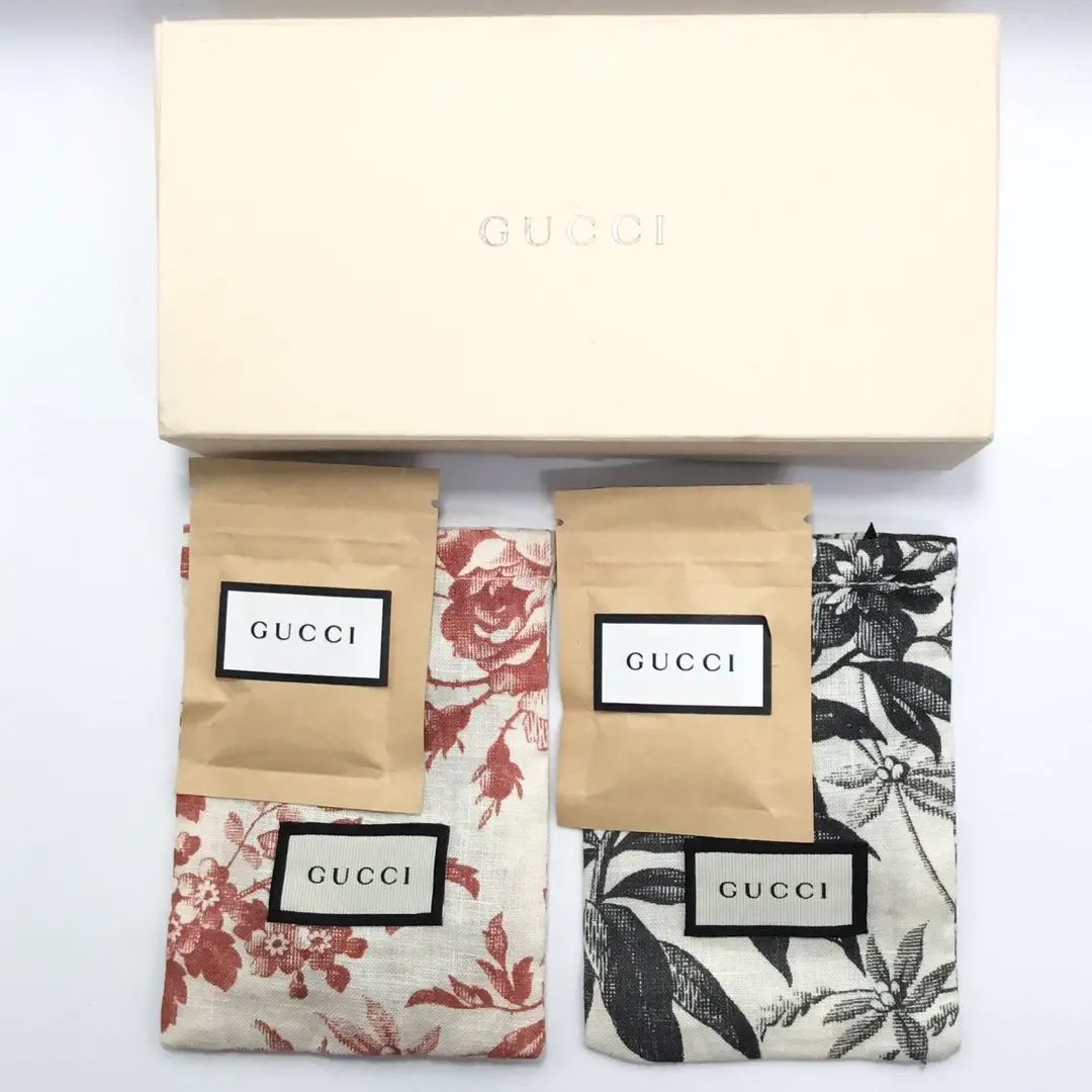2026年最新】gucciいちごポーチの人気アイテム - メルカリ