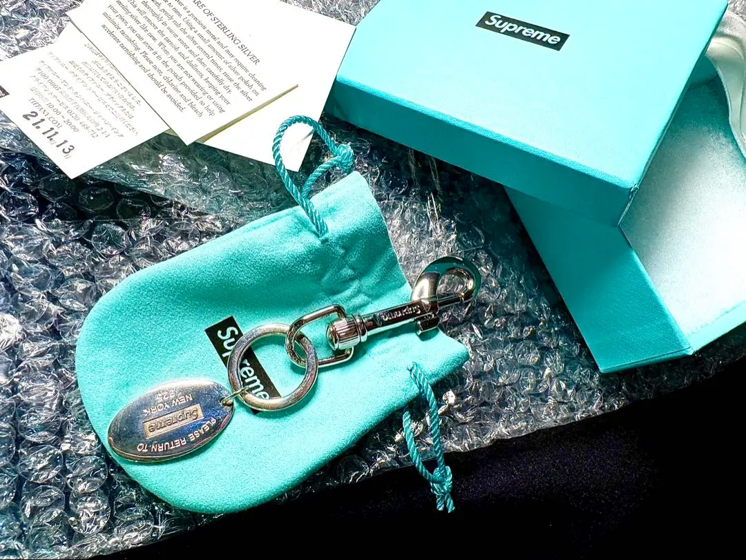 2026年最新】supreme tiffany oval tag keyringの人気アイテム - メルカリ