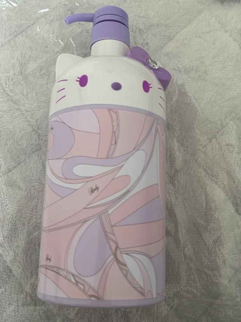 2026年最新】rady キティ ボトルの人気アイテム - メルカリ