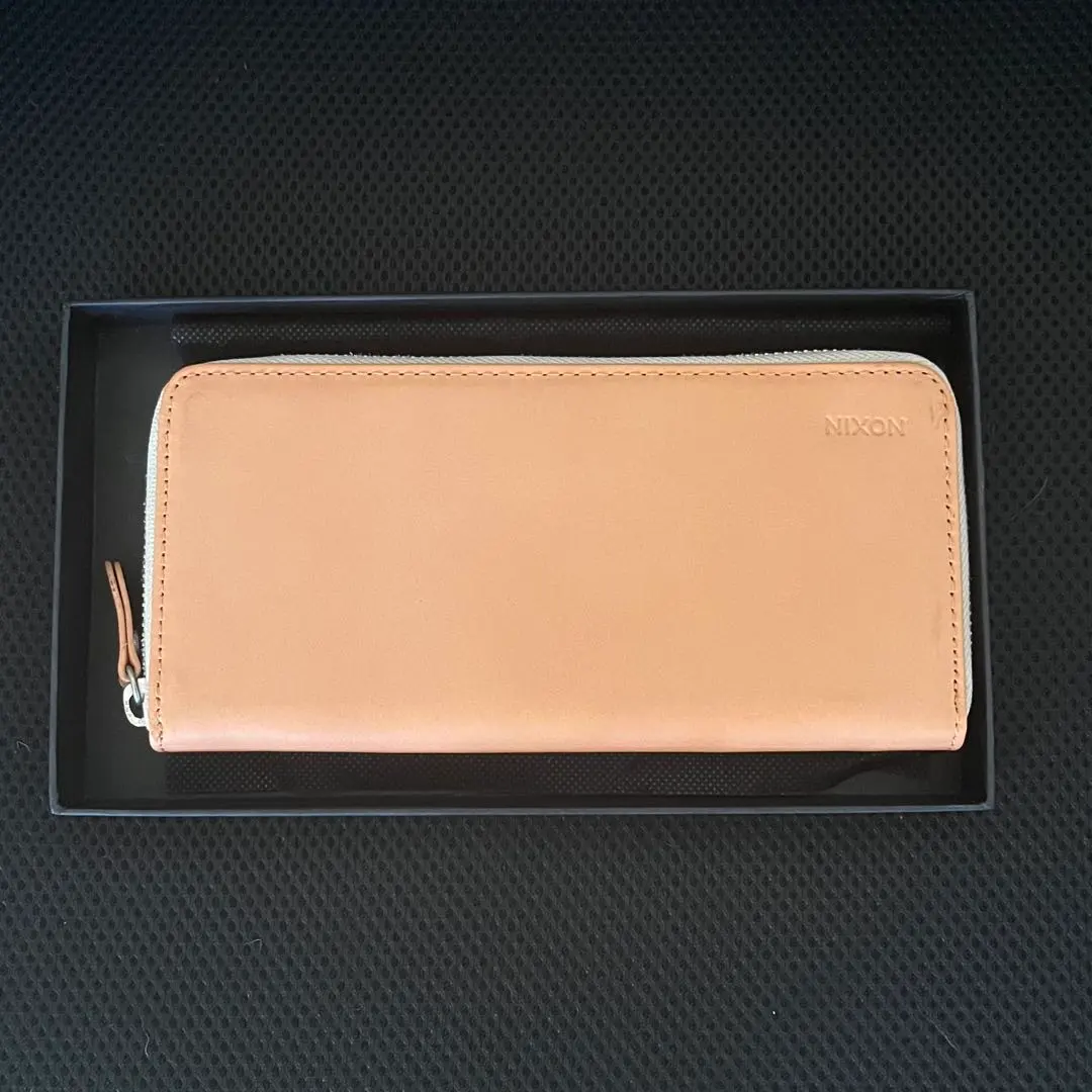 2026年最新】ニクソン財布の人気アイテム - メルカリ