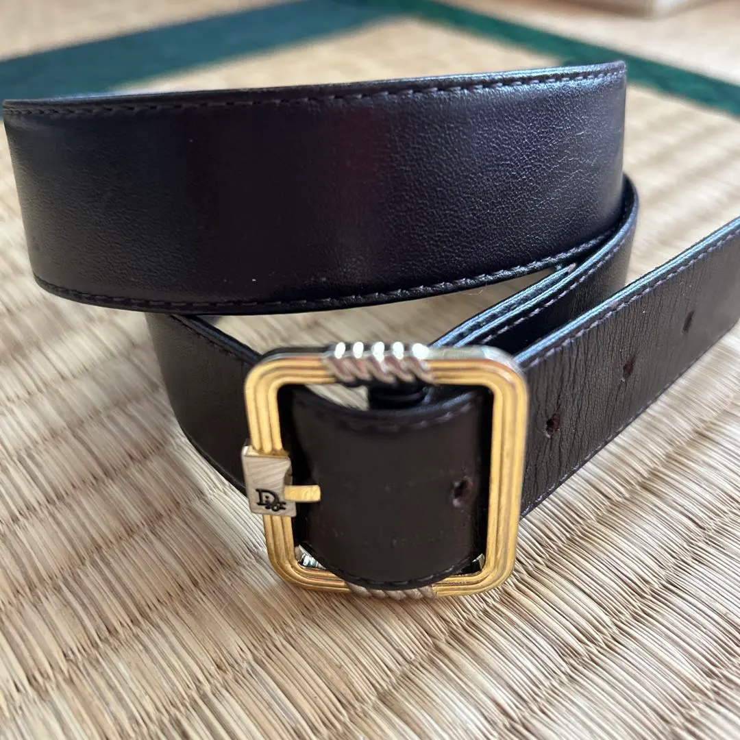 2026年最新】並行輸入品 dior ベルトの人気アイテム - メルカリ