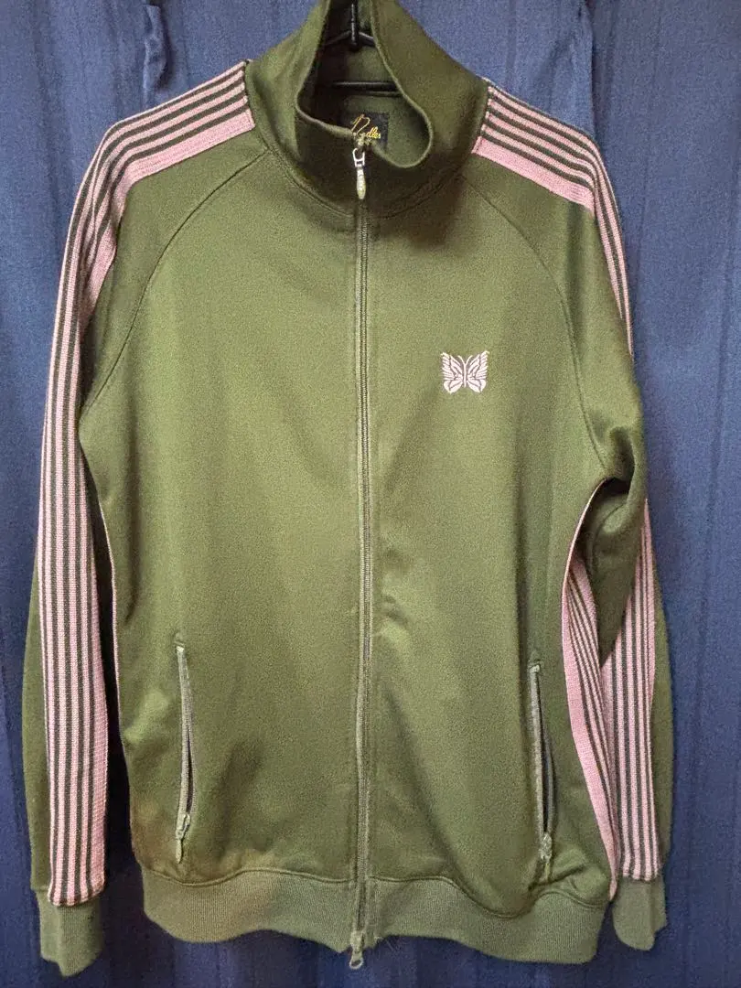 2026年最新】needles トラックジャケット トープの人気アイテム - メルカリ