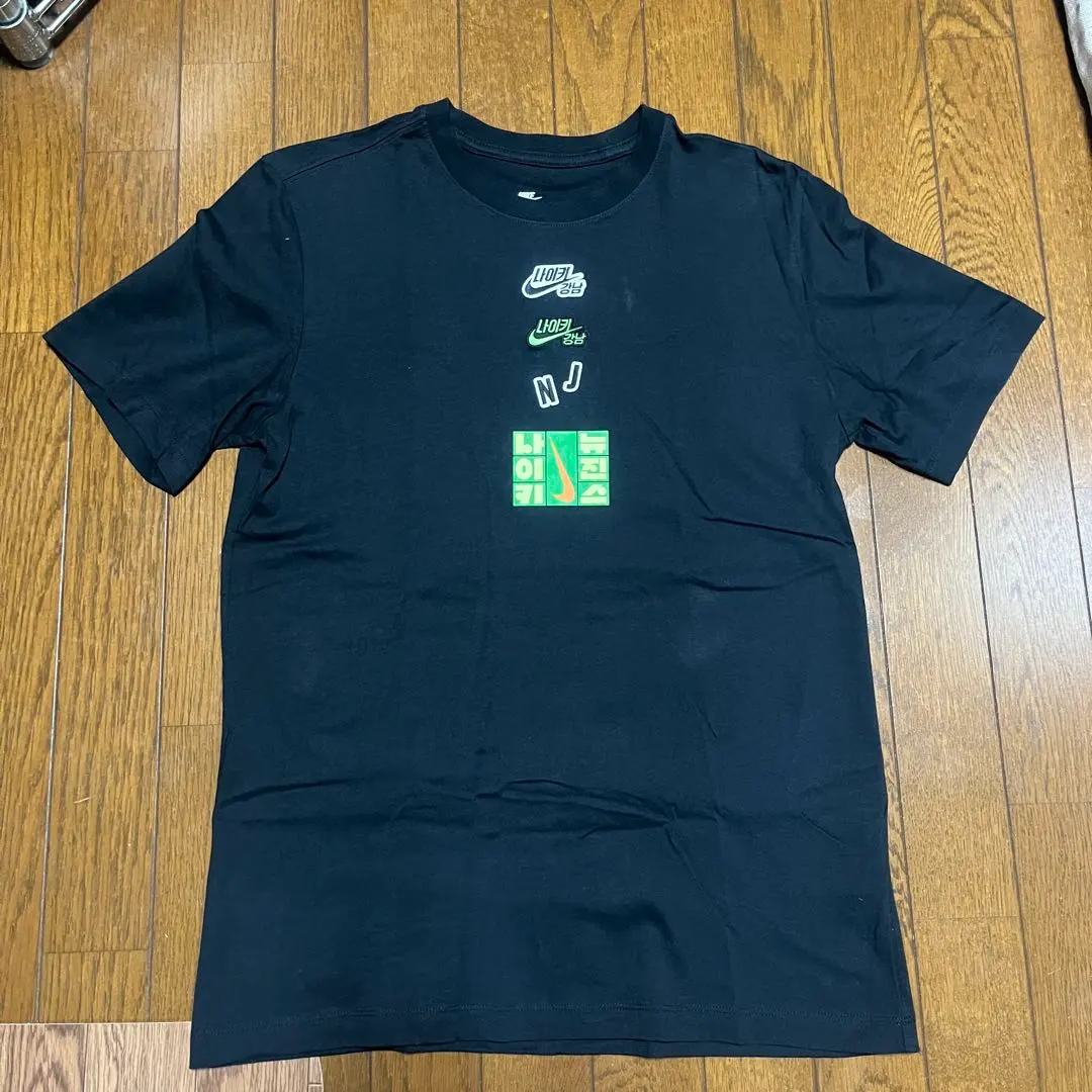 2026年最新】newJeans tシャツ nikeの人気アイテム - メルカリ