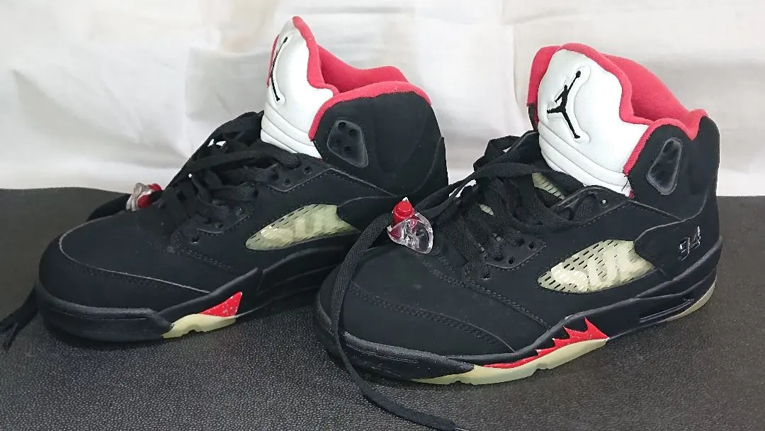 2026年最新】supreme air jordan 5 retroの人気アイテム - メルカリ