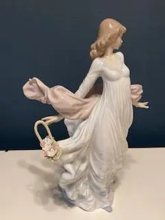 2026年最新】リヤドロ 春の輝きの人気アイテム - メルカリ