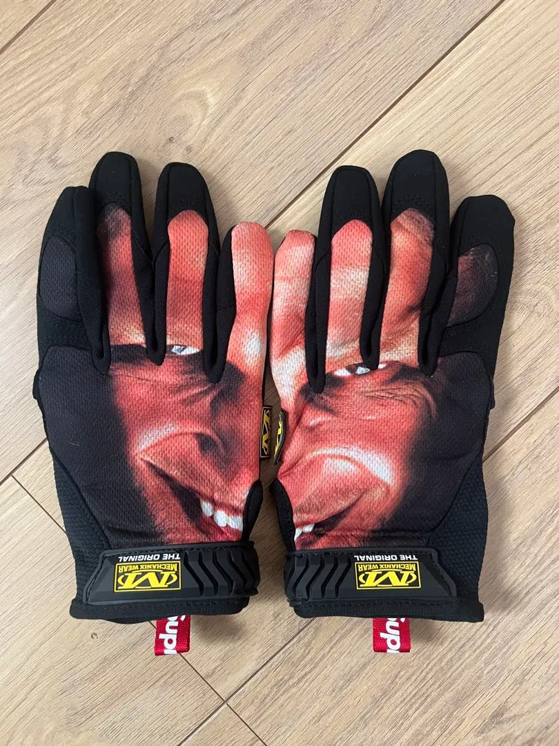 2026年最新】supreme aphex twin グローブの人気アイテム - メルカリ