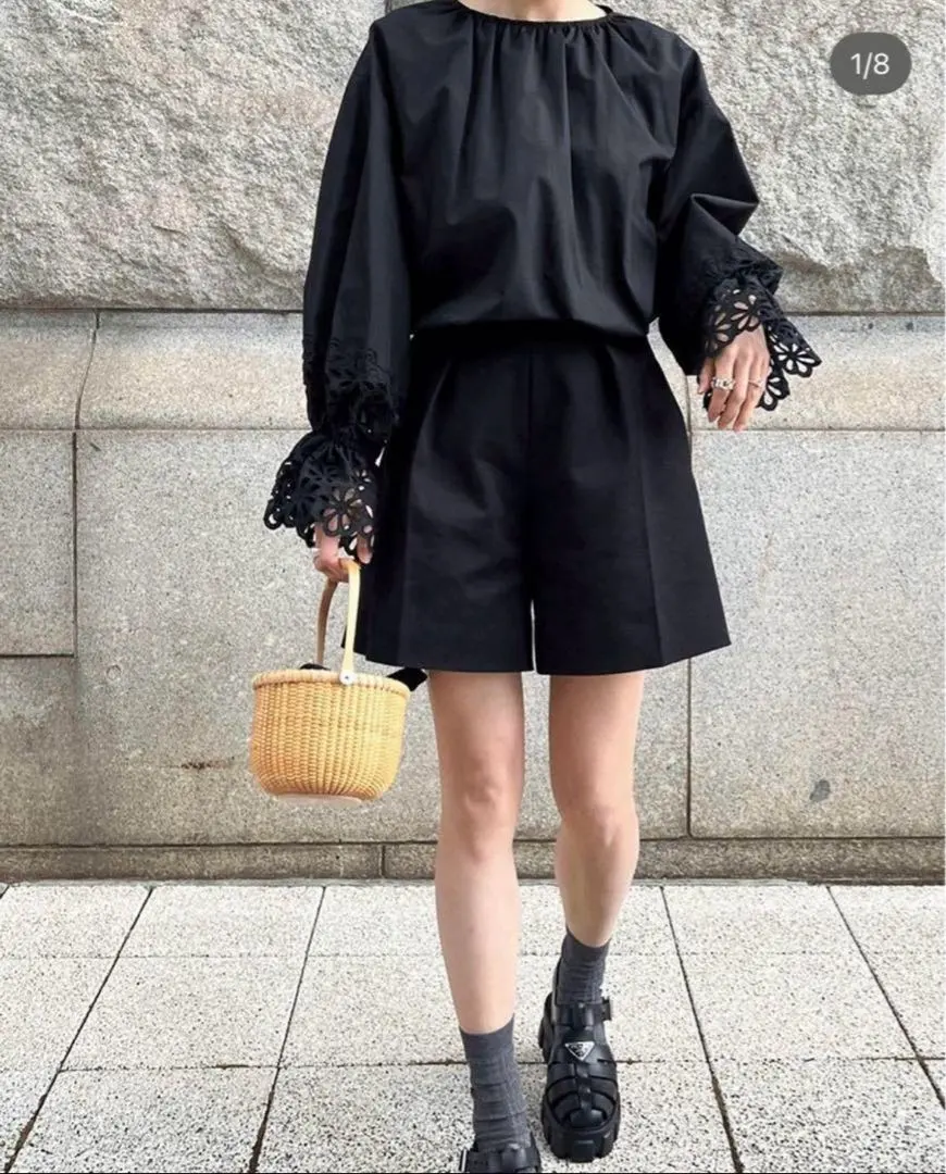 2026年最新】bow.a ブラウスの人気アイテム - メルカリ